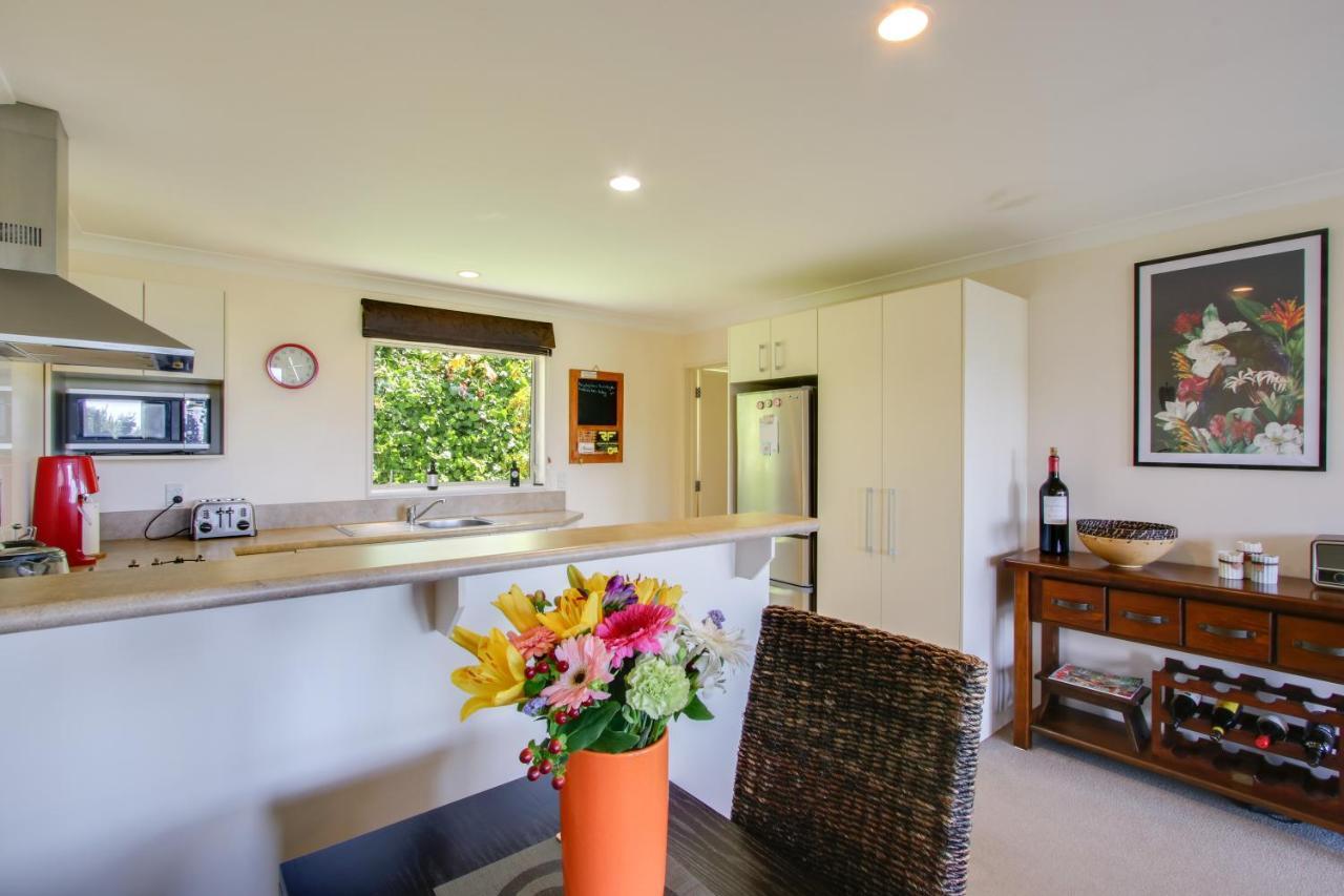 Onslow Views - Napier Holiday Home Exterior photo